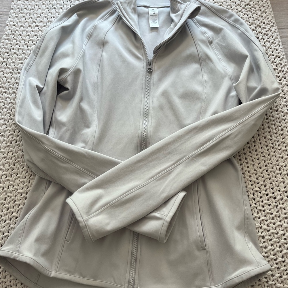 Yogalicious Women's Gray Jacket
